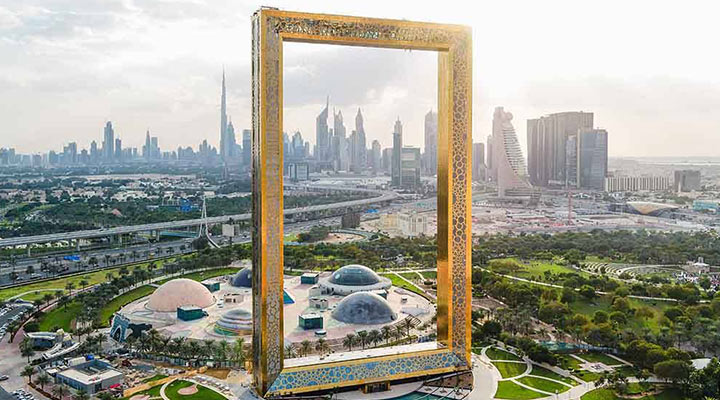 لیست عجیب ترین ساختمان ها در جهان: قاب دبی - ساختمان عجیب
